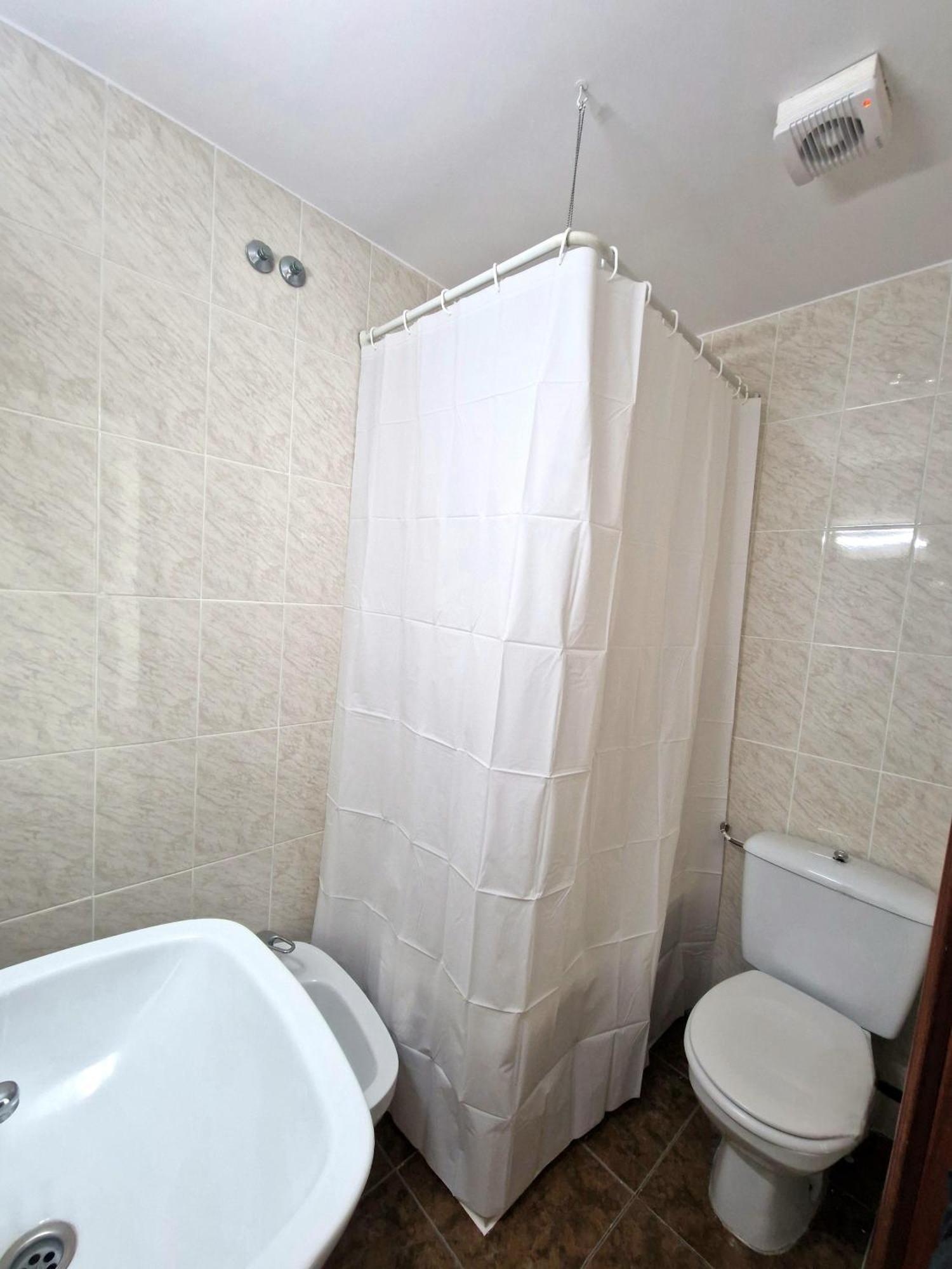 הואסקה Hostal Rugaca מראה חיצוני תמונה