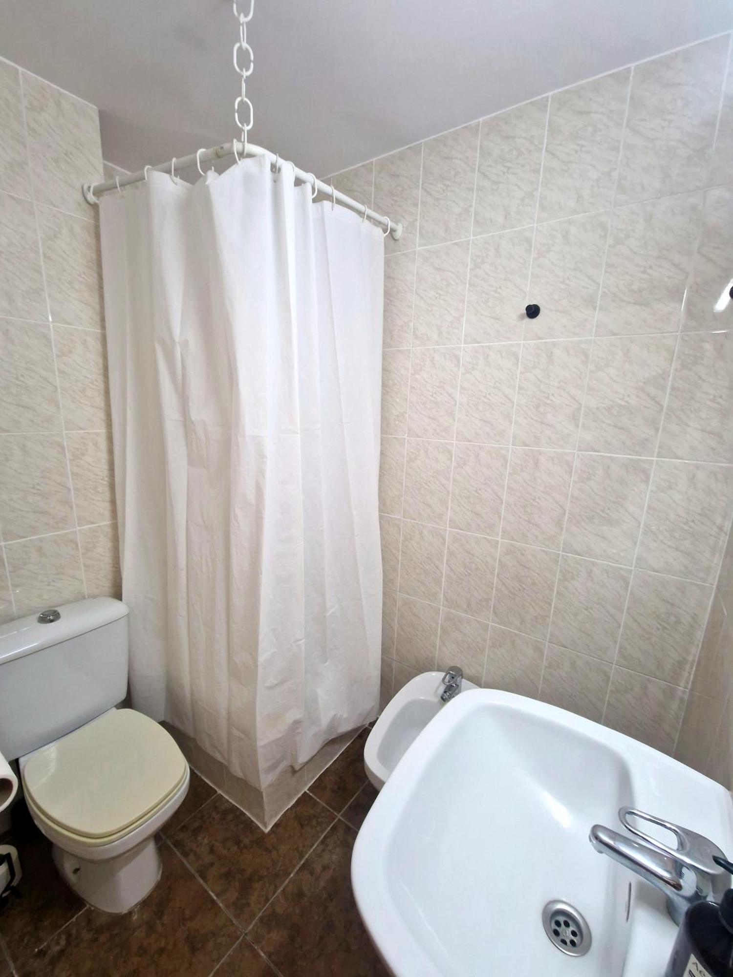 הואסקה Hostal Rugaca מראה חיצוני תמונה